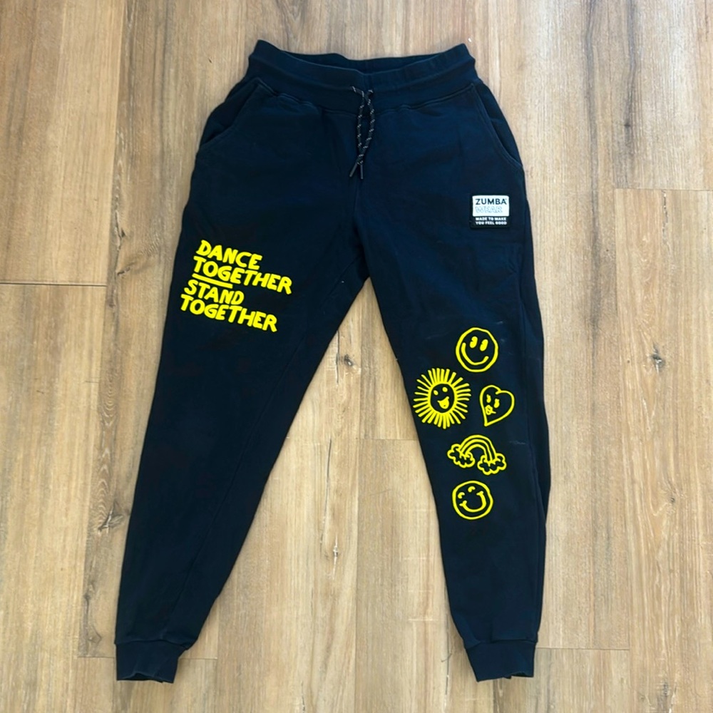 Zumba sweatpants size S
